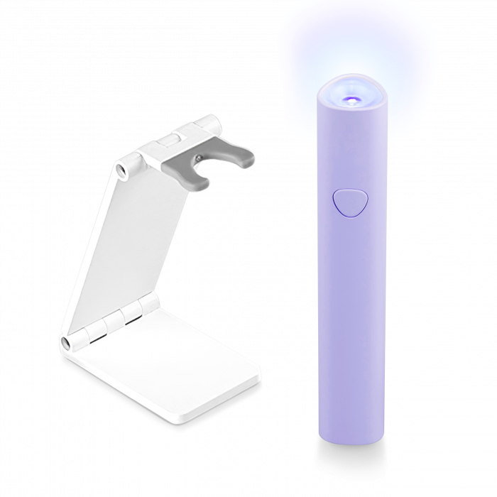 Design UV/LED LUČKA - PURPLE Design LED lučka je praktična, prenosna LED lučka, ki je na voljo v več barvah in predstavlja ne...